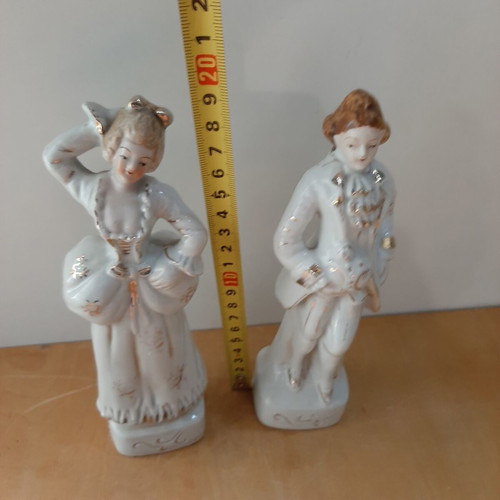 Vintage porcelain couple from Japan like new