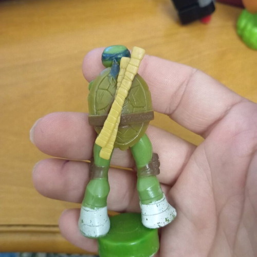 TMNT Leonardo PVC action figure 3.5'' used, teenage mutant ninja turtles Viacom 2015