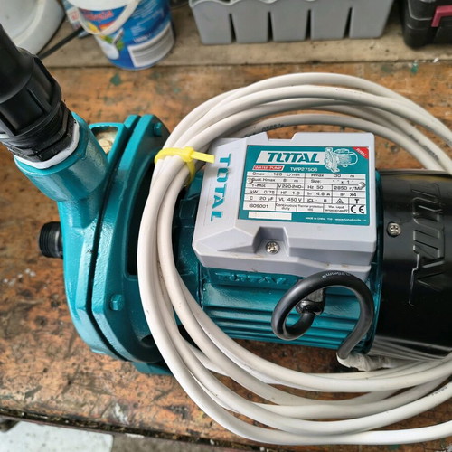 Water pump 1hp single-phase complete like new