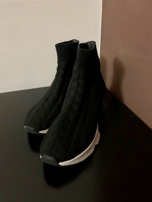 Ash knit sneakers women’s used, size 39, black