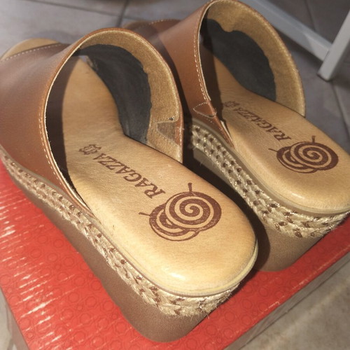 Women's Platform Sandals Size 36 Like New Beige Brown