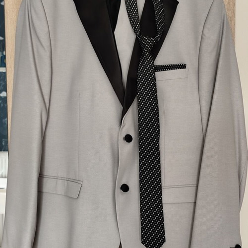 Artisti Italiani wedding suit like new, light gray slim fit, size 54/48