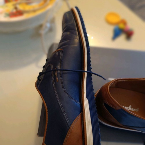 Commanchero Original casual blue shoe like new