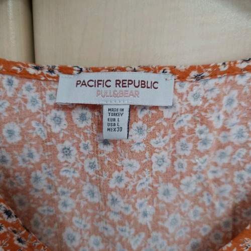 Floral orange top with elastic waist like new Pull & Bear