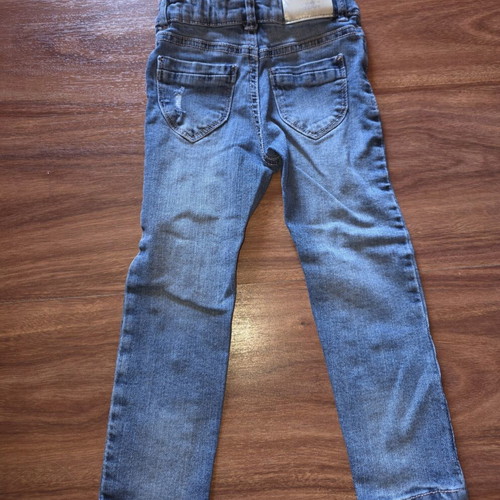 Terranova jeans with pearls size 3 years like new, blue