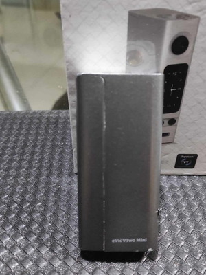 Joyetech eVic VTwo Mini 75W used, silver