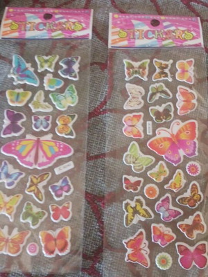 Set of 2 butterfly stickers, multicolored