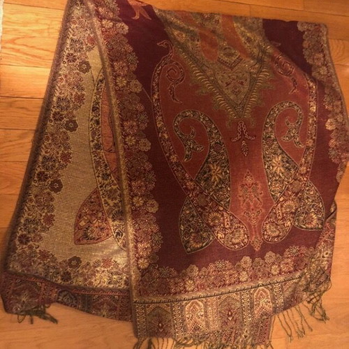 Vintage women's scarf like new, gold-red with oriental style