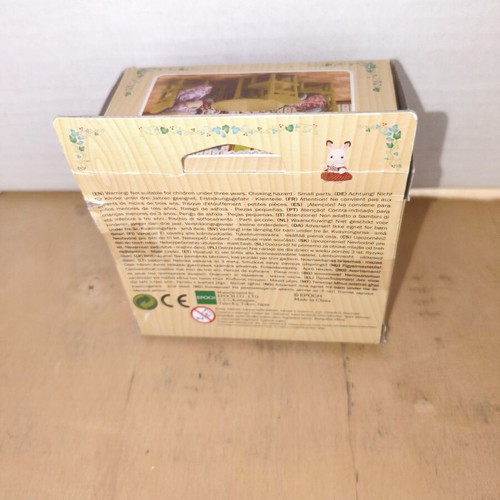 Epoch Sylvanian Family Table and Chair Set new, no figures