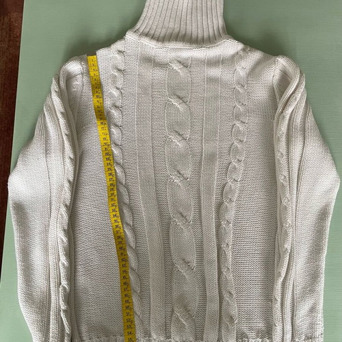 White sweater used, cotton with vintage knit, size M