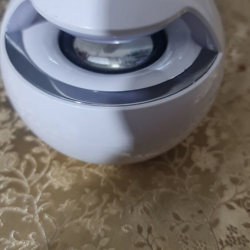 Huawei Bluetooth speaker with Micro USB charging