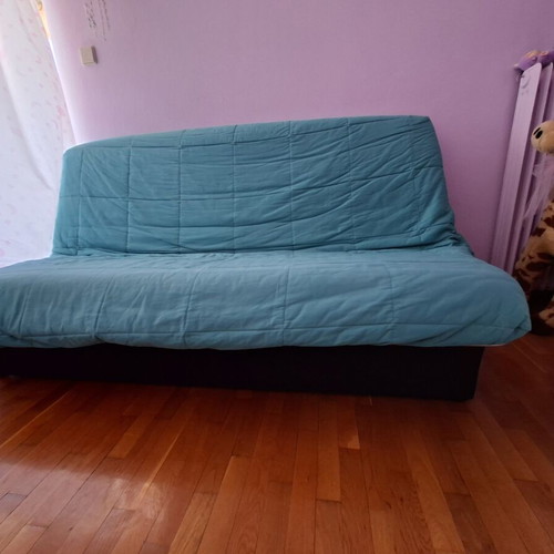 Sofa bed like new, 1.80×0.85 m, green fabric with storage and pillows