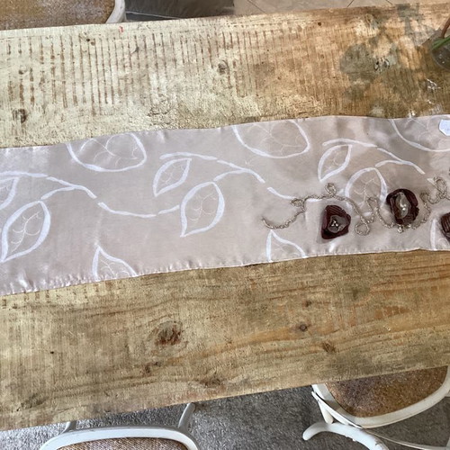 Table runner handmade with fabric composition, new