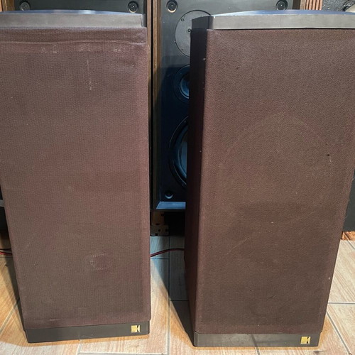 KEF 304 Series II speakers used, excellent sound, made in England