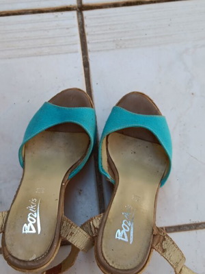 Bozikis platform sandals size 37-38, beige and blue