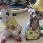 Porcelain mice set like new