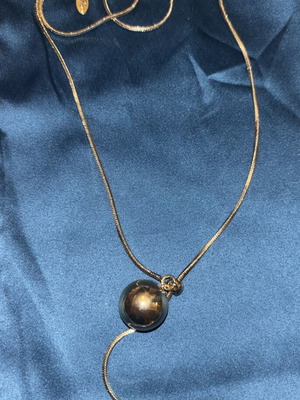 Women's gold-tone stainless steel necklace new with adjustable clasp and long chain