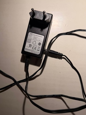 APD 12V 2A power supply adapter like new