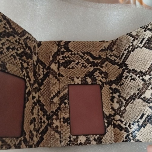 Wallet new with many compartments