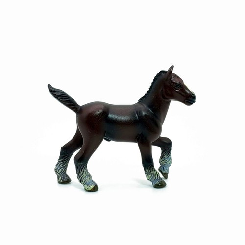 Clydesdale Horse Figures set like new, plastic, adult and foal
