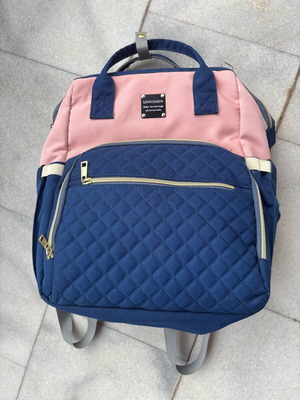 Pregnancy baby bag like new with changing mat and sun cover