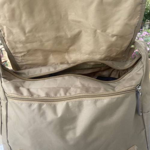 Citybag crossbody bag used with zipper needing replacement