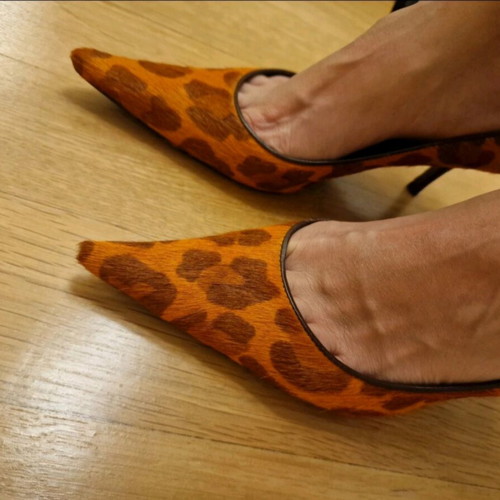 Sasha London women's leather orange-brown pump used, size 40