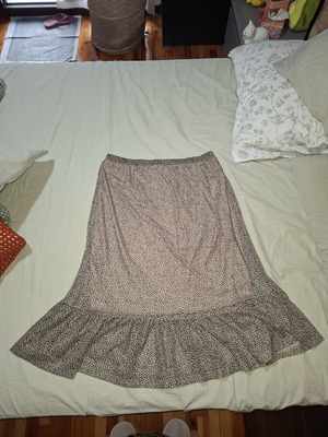 Esmara Beige Skirt with Black Polka Dot Pattern like new