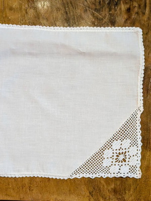 Square crochet napkins 30x30 cm, set of 8, white linen