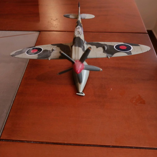 Super Marine Spitfire fighter plane like new