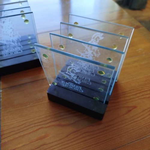 Famous Grouse glass coasters set like new, 11 pieces