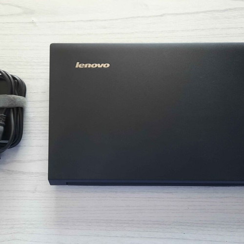 Lenovo B590-20208 laptop with Intel Core i3-3120M, 8GB RAM, 120GB SSD