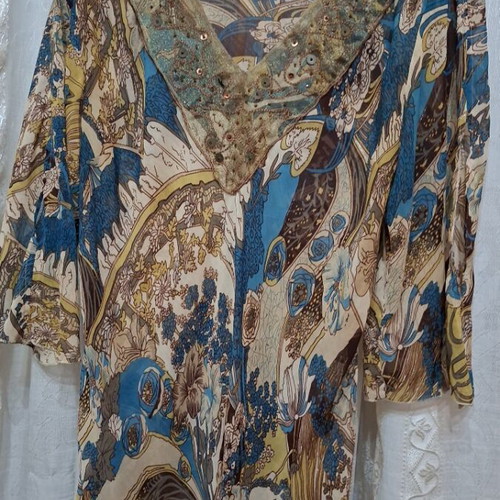 Zephirus Boho blouse 100% viscose like new, size Large