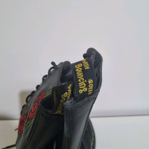 Dr Martens tall women's boots size 37 used, black