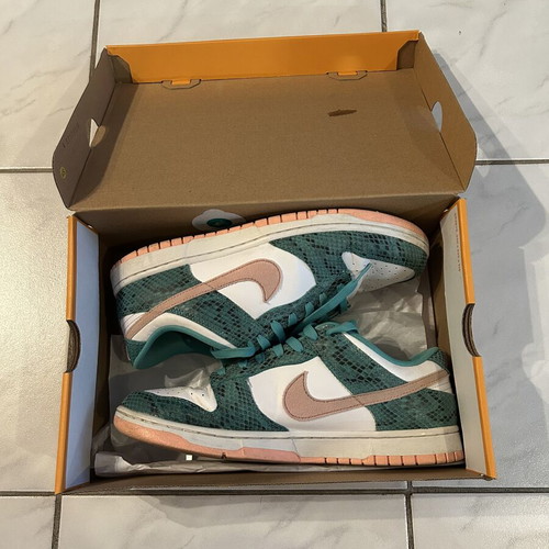 Nike Dunk Low Premium Snakeskin sneakers size 45 used
