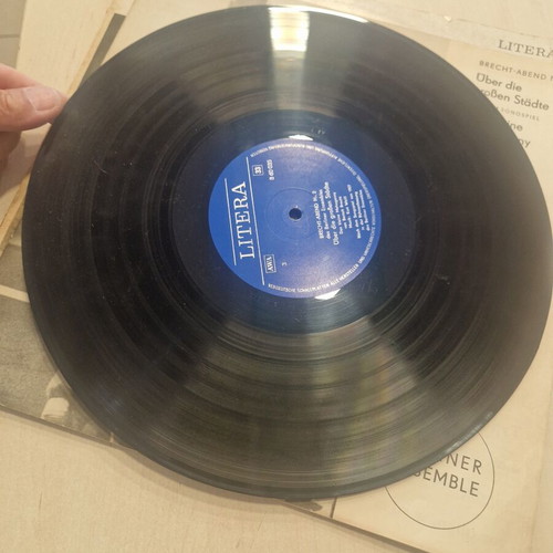 Berliner Ensemble Brecht-Abend Nr. 2 Über Die Großen Städte 2LP used
