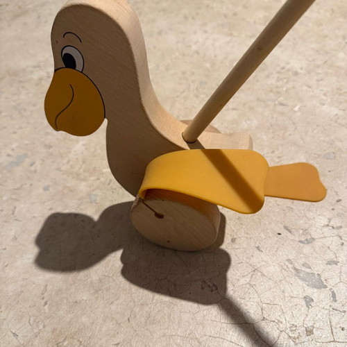 Goki wooden push toy pelican like new