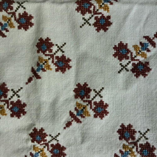 Vintage Handmade Embroidered Tablecloth 50x50 cm, like new