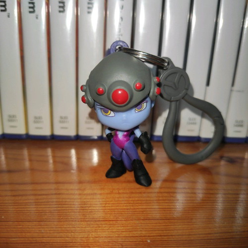 Overwatch Widowmaker Blizzard keyring new