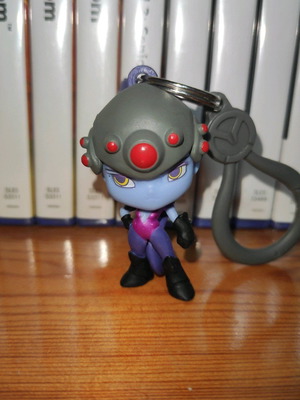 Overwatch Widowmaker Blizzard keyring new