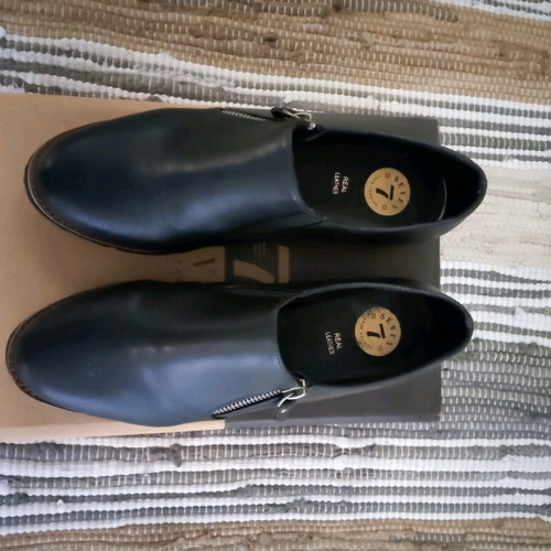 Black women's shoes KARINA 265 size 39 like new