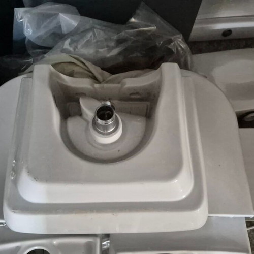 Villeroy Subway sink 45 x 35 cm like new with inox siphon
