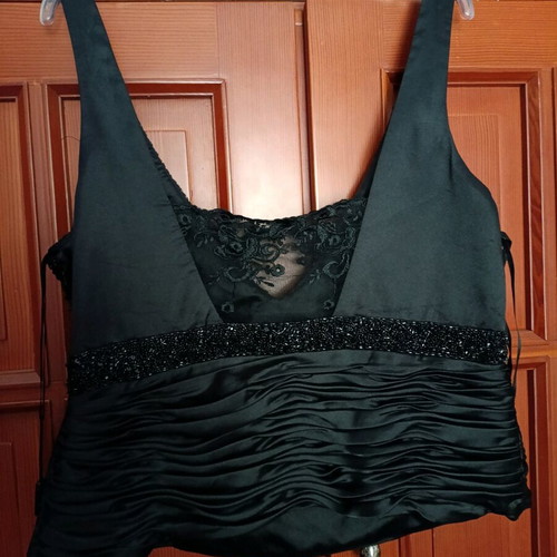 Luxury evening top made in Italy new, black with sequins and lace