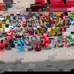  Super πακέτο με αυτοκινητάκια "Disney/pixar" και "Hotwheels" .