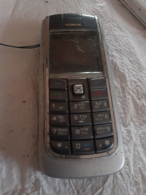 Κινητό Nokia 6020 μεταχειρισμένο, με την μπαταρία του δουλεύει