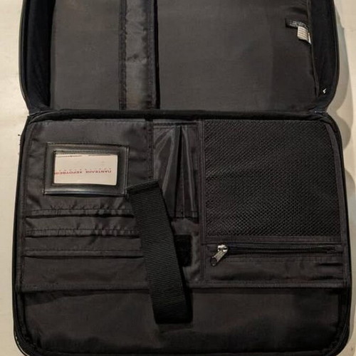 Bodyglove laptop bag used, black, sturdy with multiple compartments