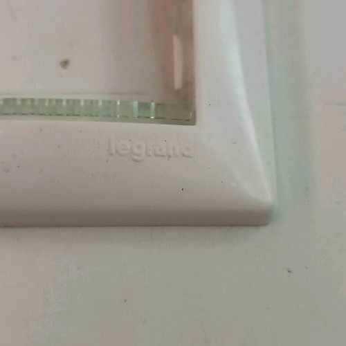 Legrand Valena triple frame white like new