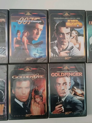 James Bond 007 DVD collection of 8 movies new with subtitles