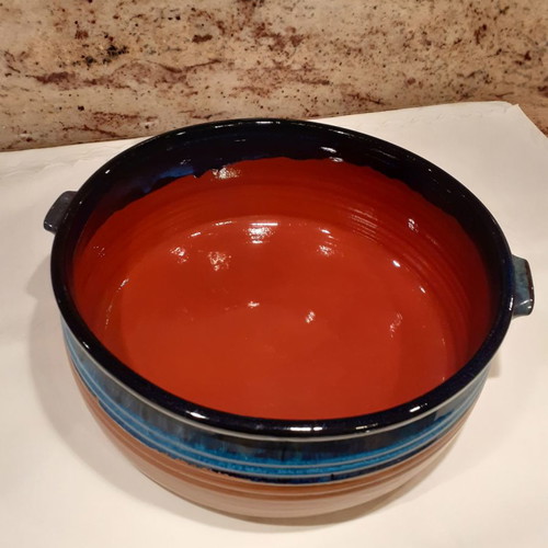 Ceramic giouvetsi from Sifnos like new, 25 cm diameter