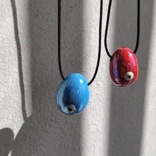 Necklace with ceramic pebbles new, blue and red